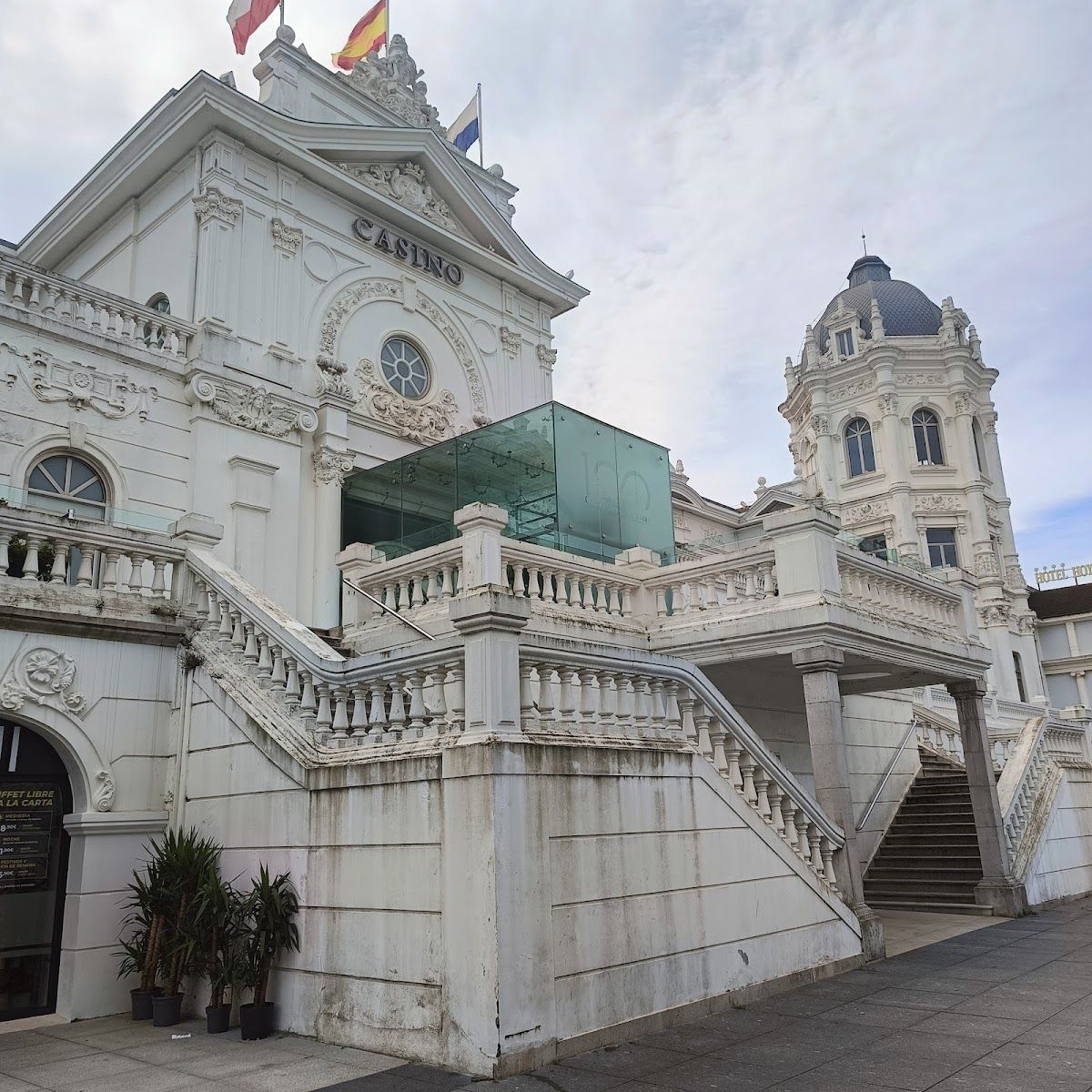 Gran Casino del Sardinero photo 8