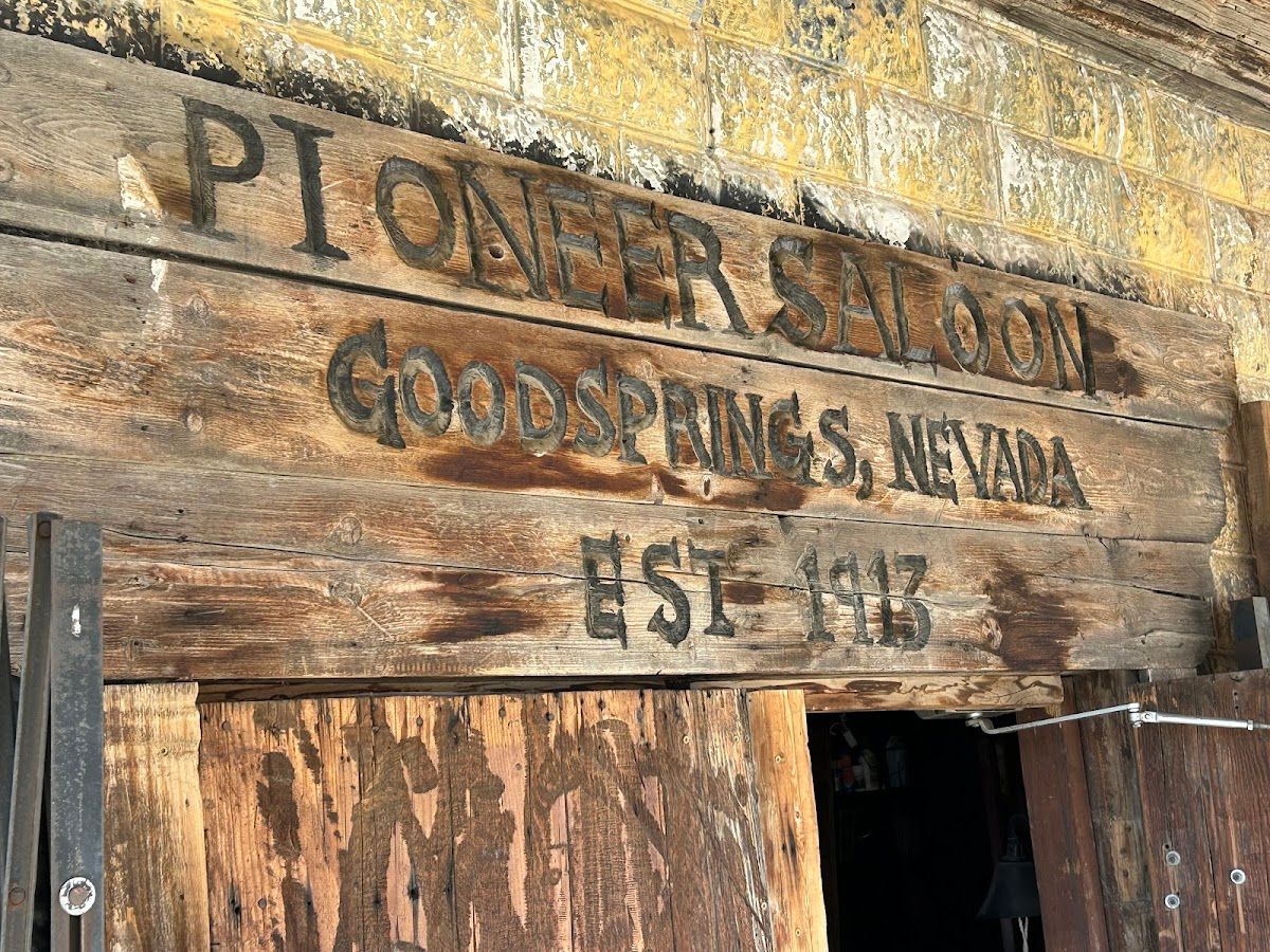 Pioneer Saloon photo 10