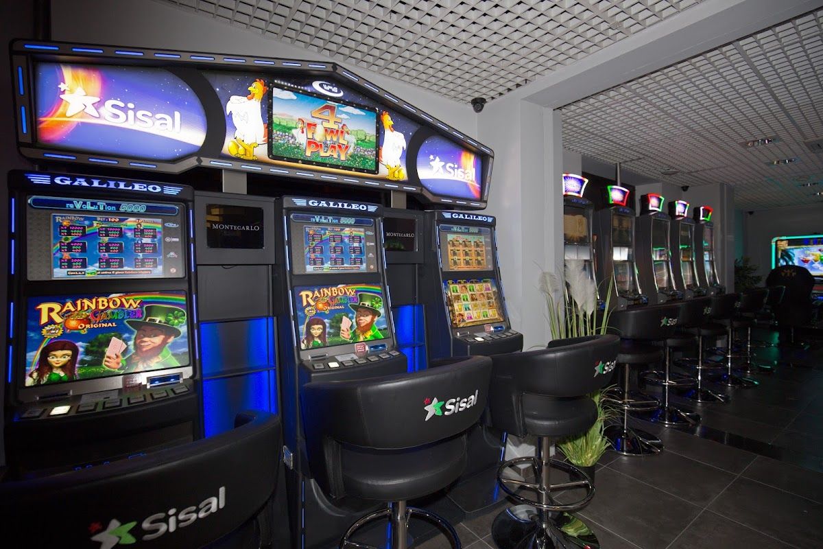 Sala Slot Vlt Monte Palace - Casino in Palermo, Italy