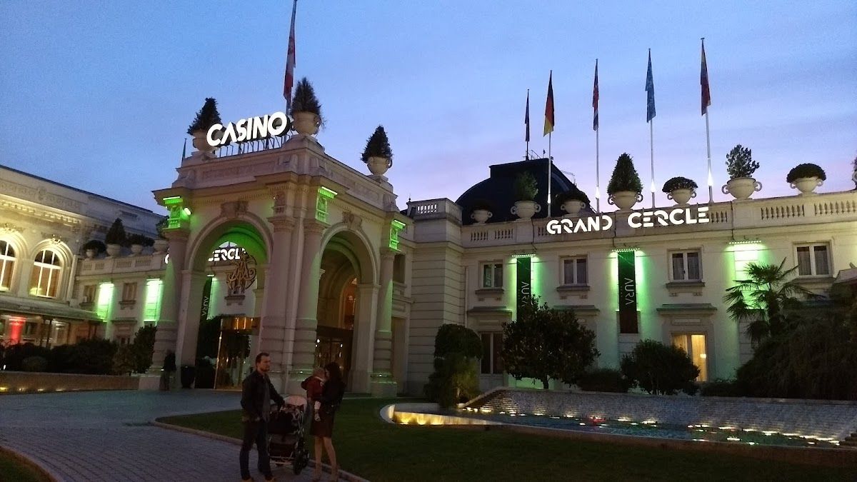 Casino Grand Cercle Aix-les-Bains – Poker photo 3