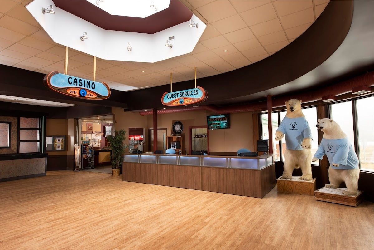 Bear Claw Casino & Hotel photo 9