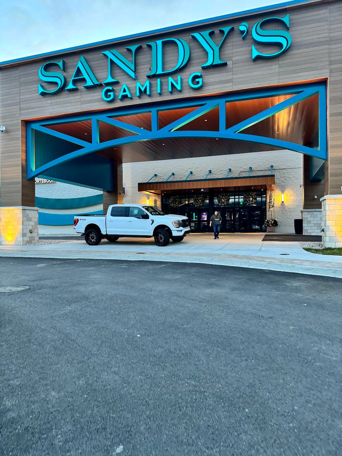 Sandy's Racing & Gaming photo 5