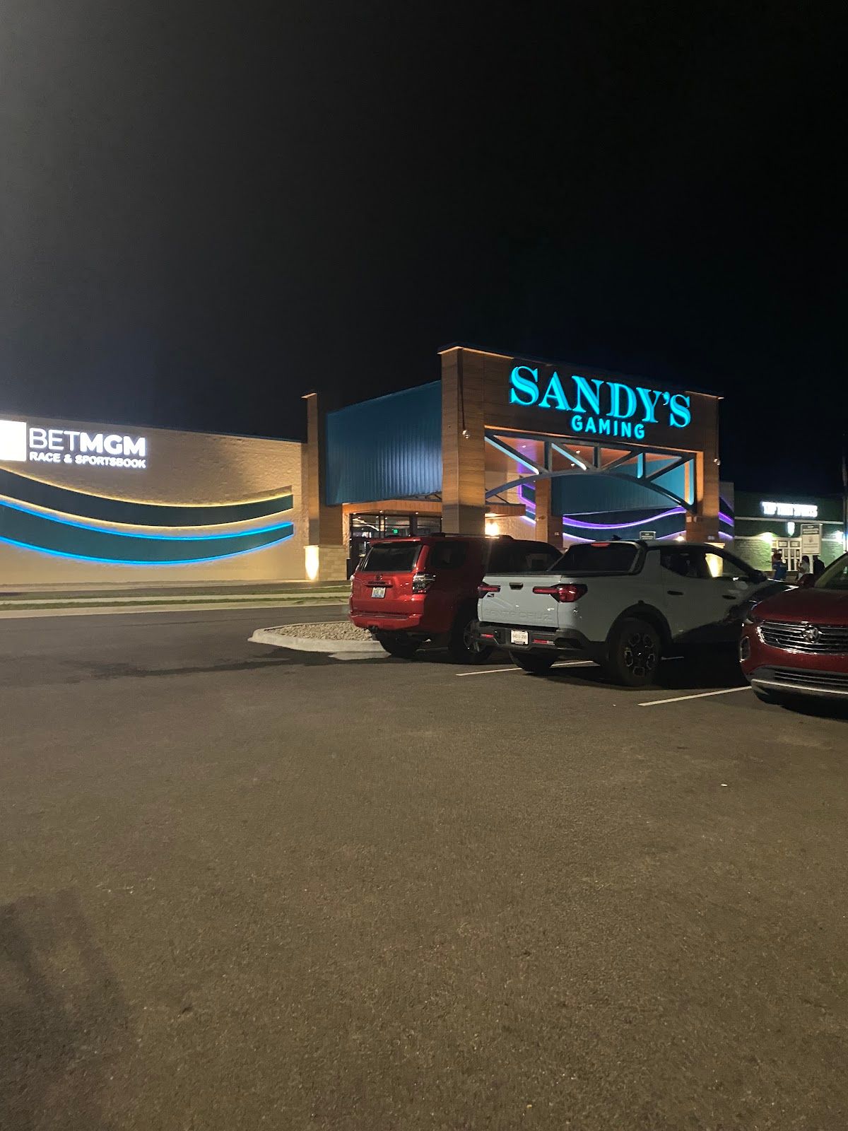 Sandy's Racing & Gaming photo 6