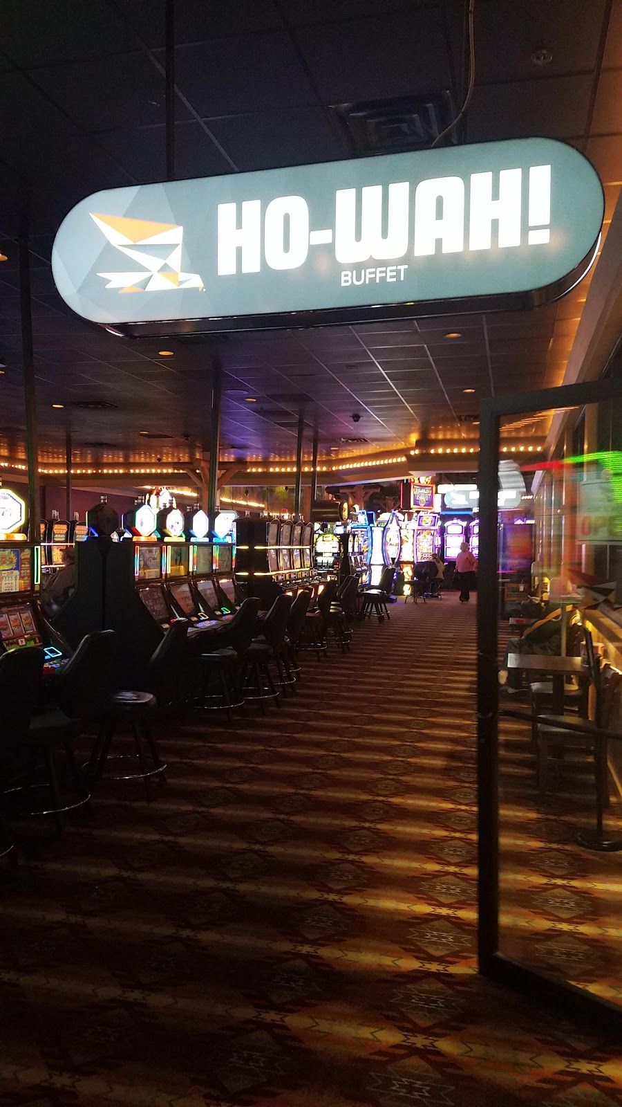 Sevenwinds Casino, Lodge & Convention Center photo 9