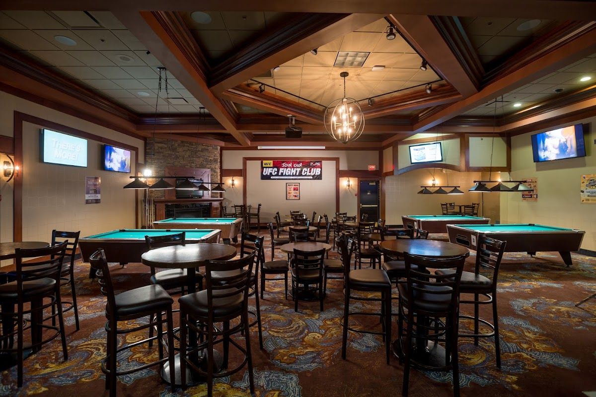 PURE Casino Lethbridge – Poker photo 2
