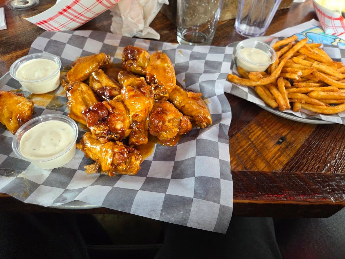 Pounders Pub Video Lottery photo 4