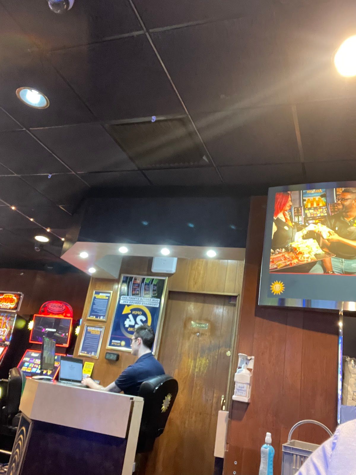 MERKUR Slots - Glasgow Argyle Street photo 10