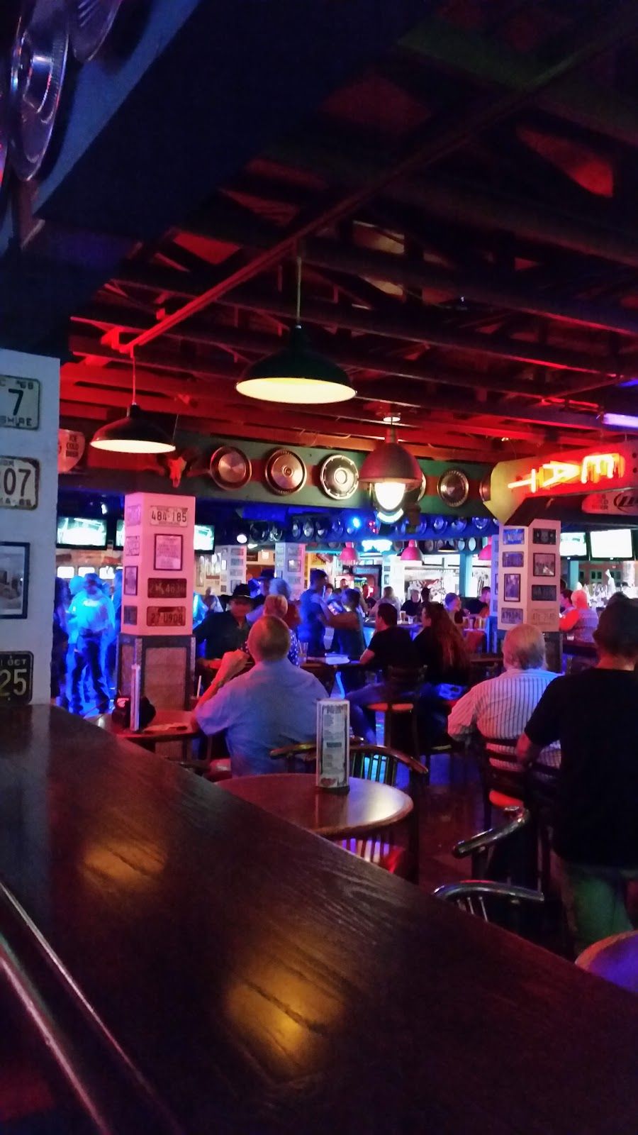 Borrowed Bucks Roadhouse Video Lottery photo 4