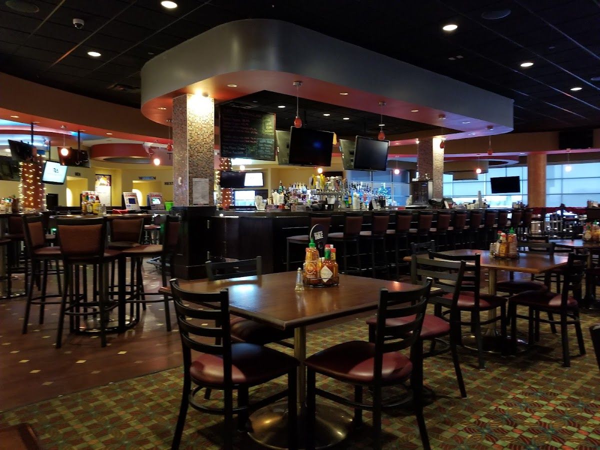 Running Aces Casino & Racetrack photo 4