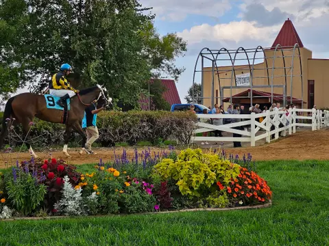 Canterbury Park Card Casino - Casino in Shakopee, United States