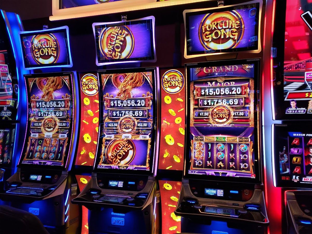 Rolling Hills Casino and Resort photo 5