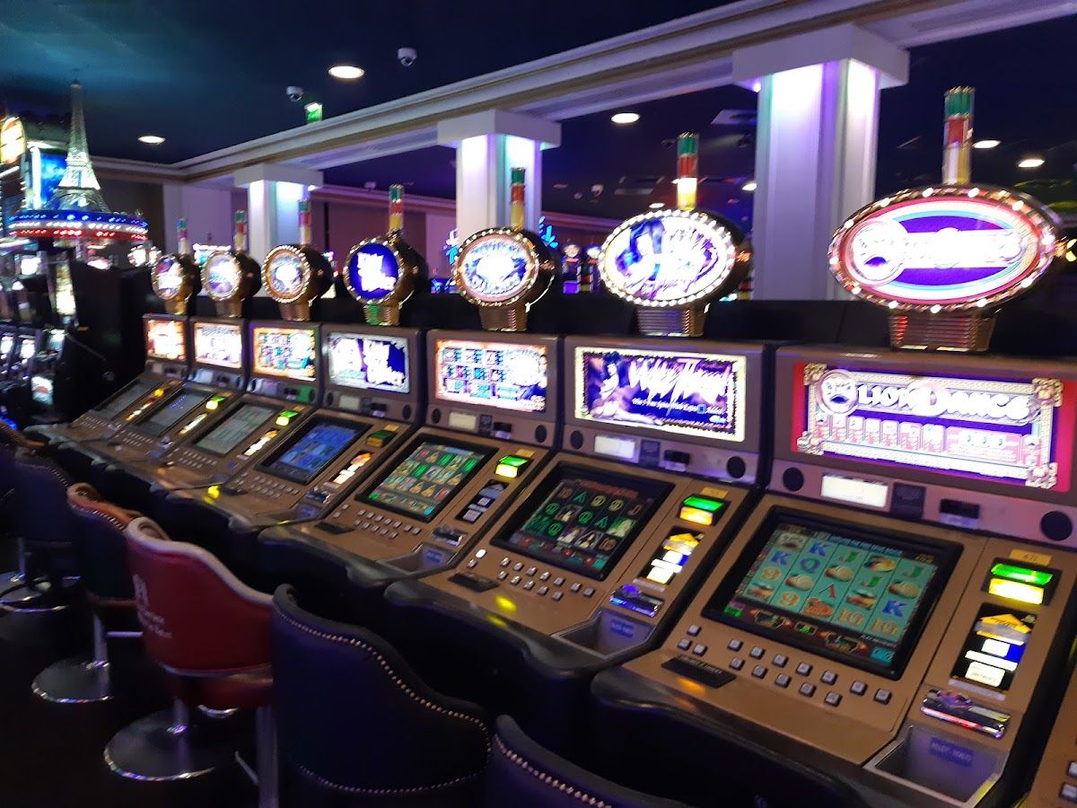 Casino Barrière Enghien-les-Bains – Poker photo 3