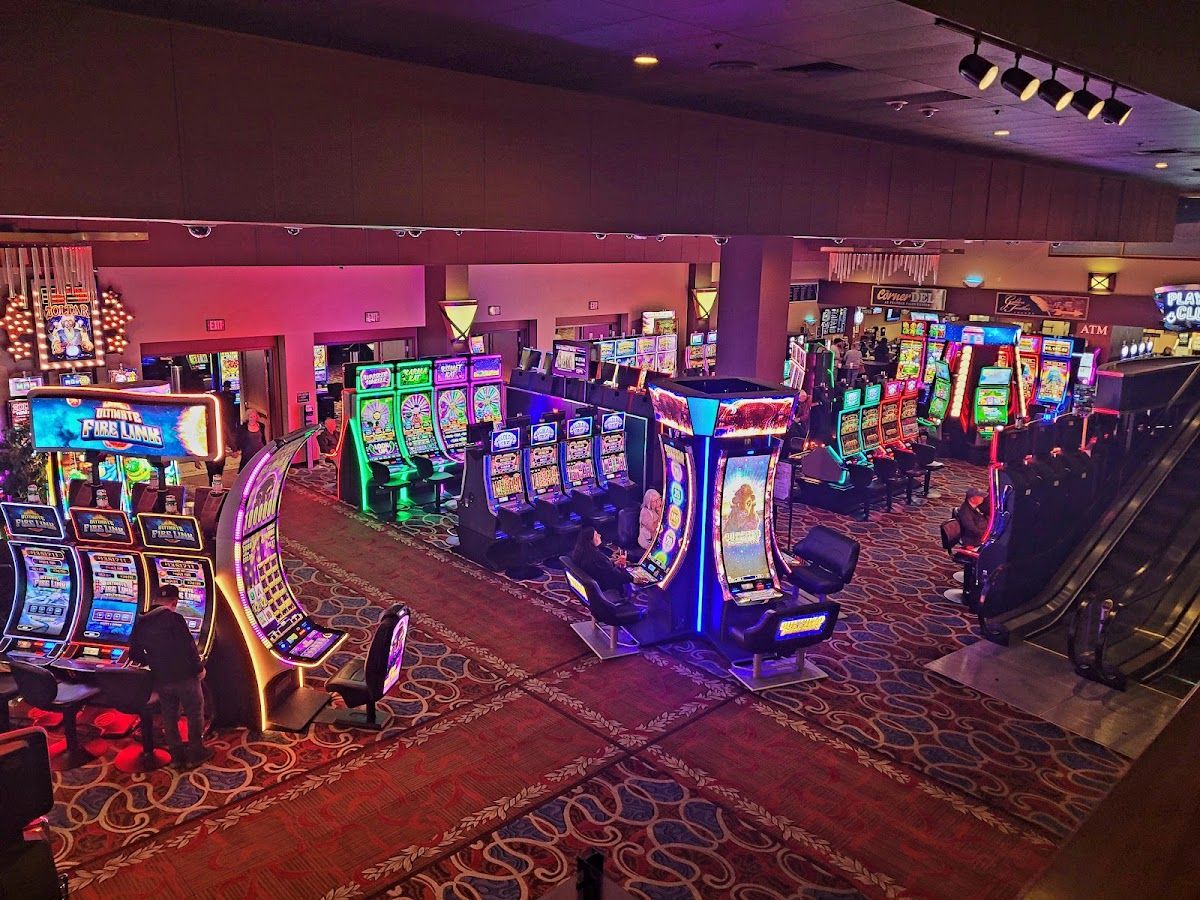 Feather Falls Casino and Lodge photo 6