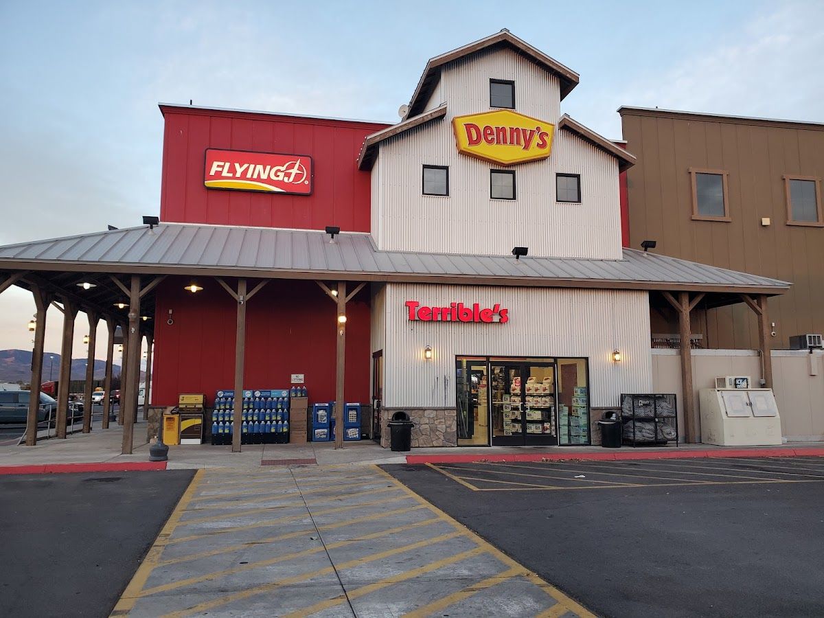 Truck Inn Casino - Casino in Fernley, United States