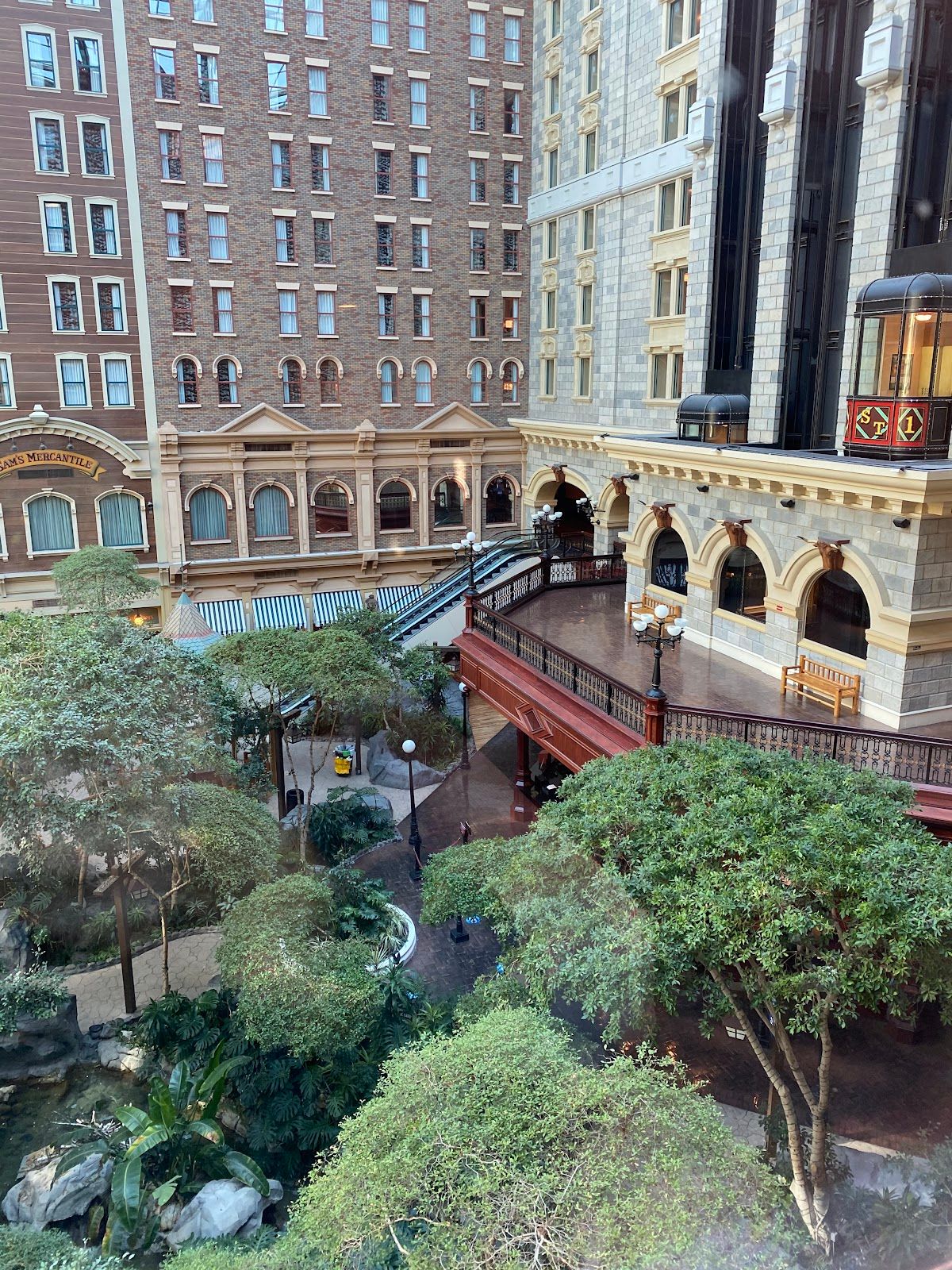 Sam's Town Hotel & Gambling Hall photo 9