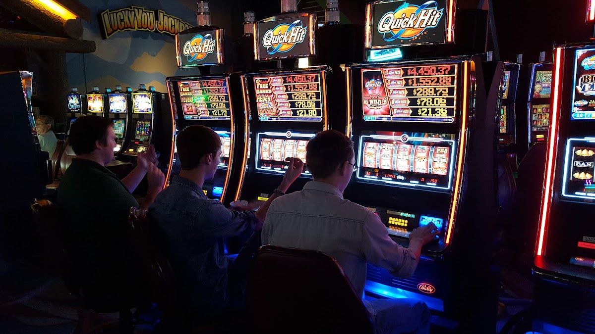 High Stakes Casino photo 3