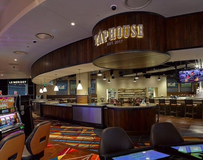 Ballys Evansville Casino and Hotel Poker Room photo 9