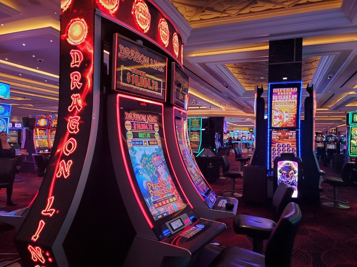 Agua Caliente Casino Palm Springs photo 2