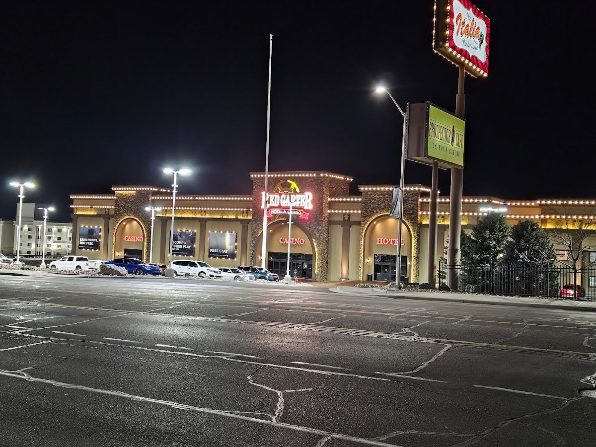Red Garter Hotel & Casino - Casino in West Wendover, United States