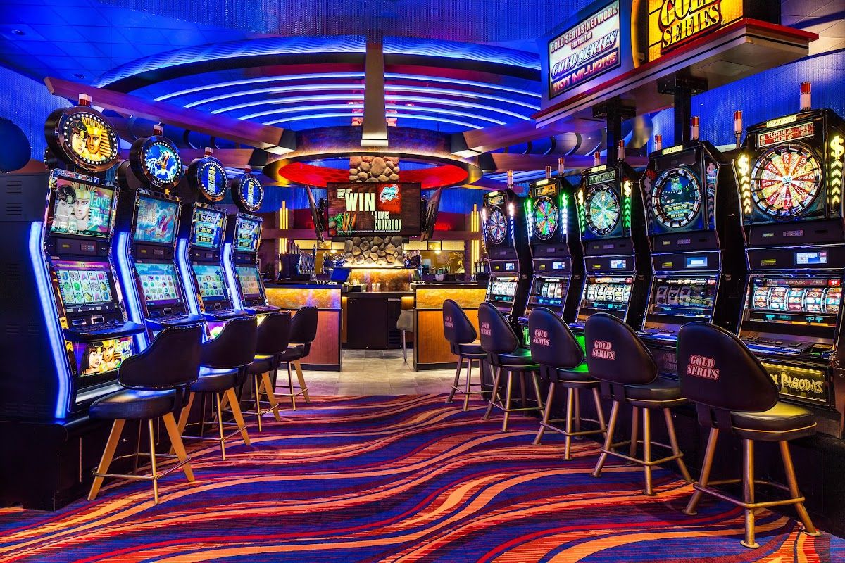 4 Bears Casino & Lodge photo 2