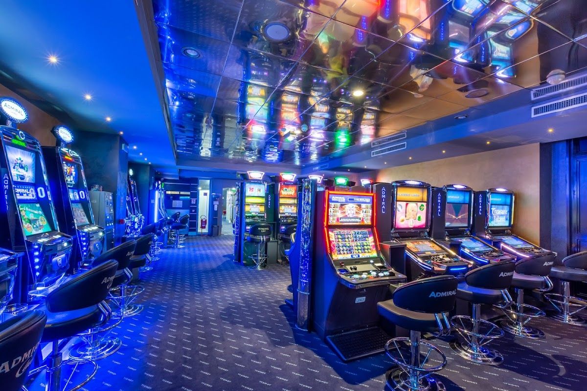 Sala Admiral SLOT & VLT photo 2