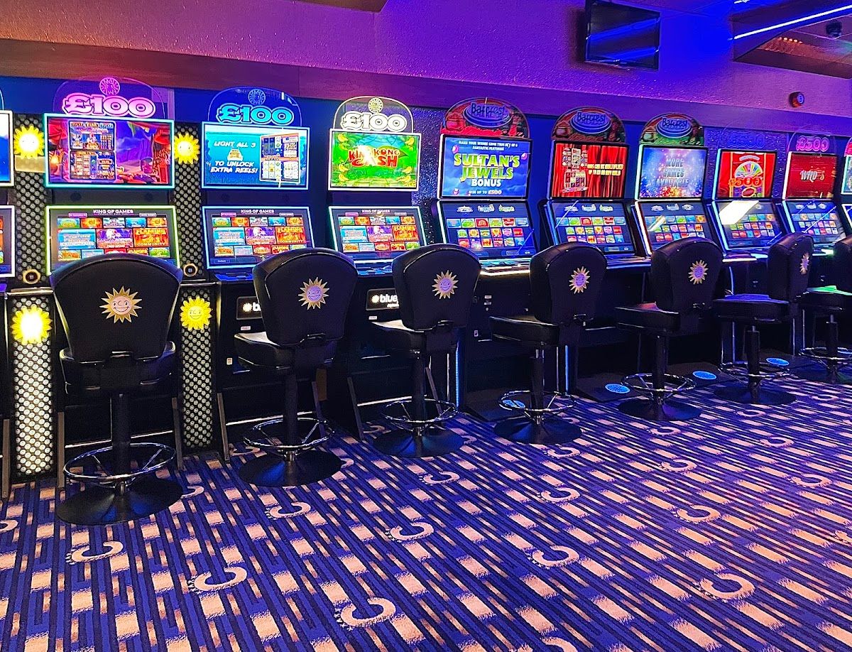 MERKUR Slots - Liverpool photo 3