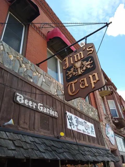 Jim's Tap Slots Lounge - Casino in Brookings, United States