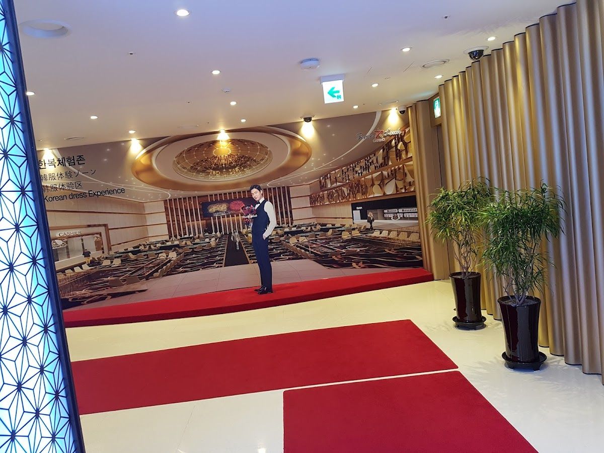 Seven Luck Casino Busan Lotte photo 5