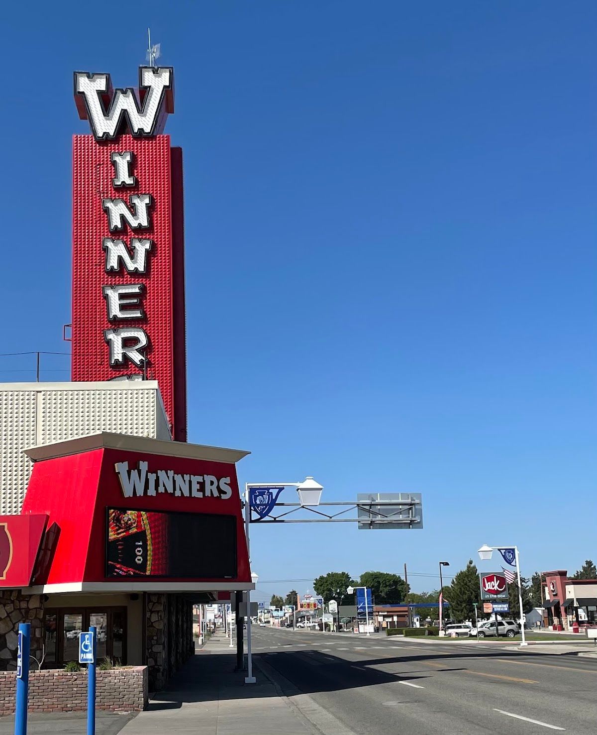 Winners Hotel & Casino photo 9