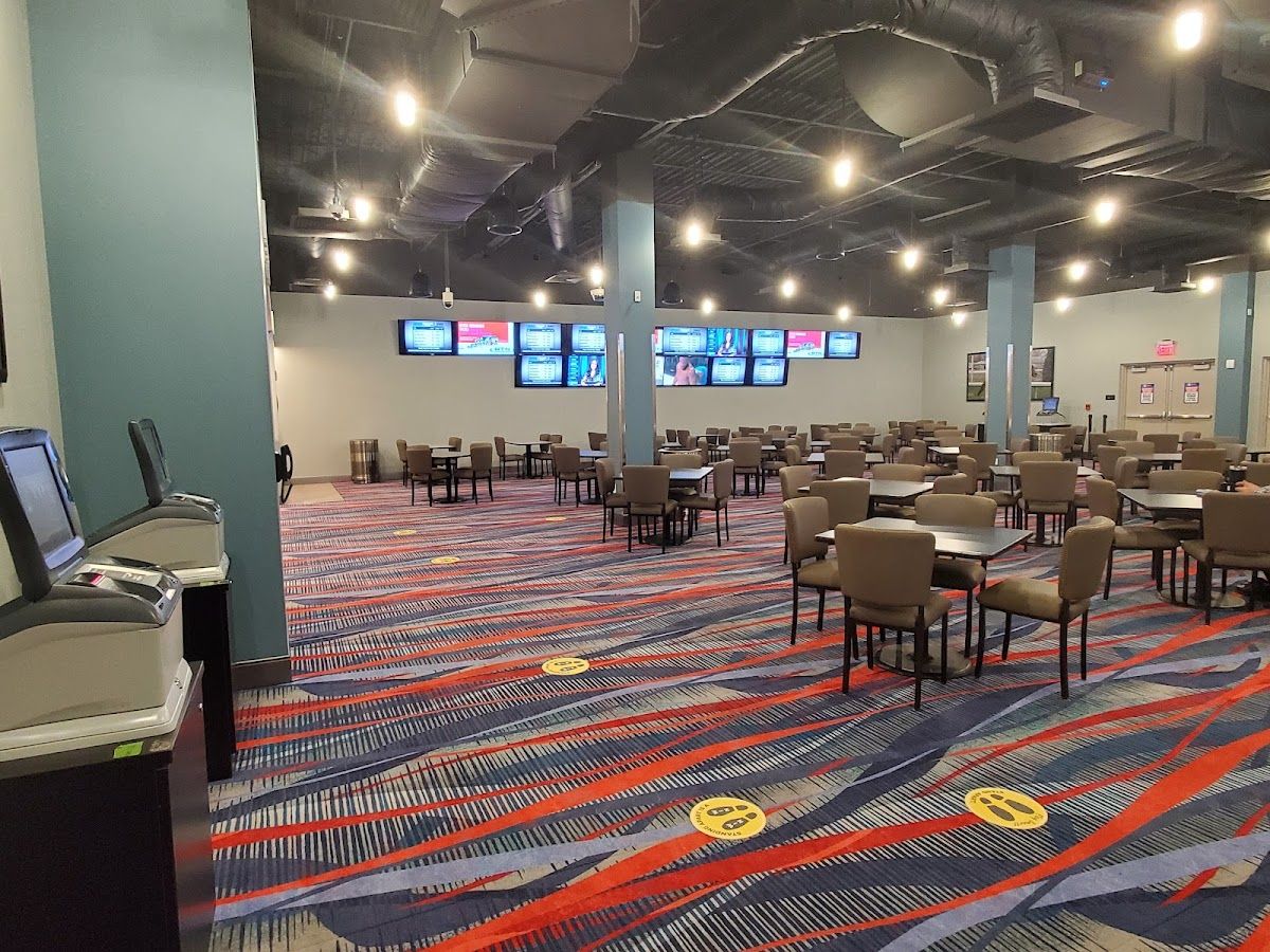 Newport Racing & Gaming photo 6