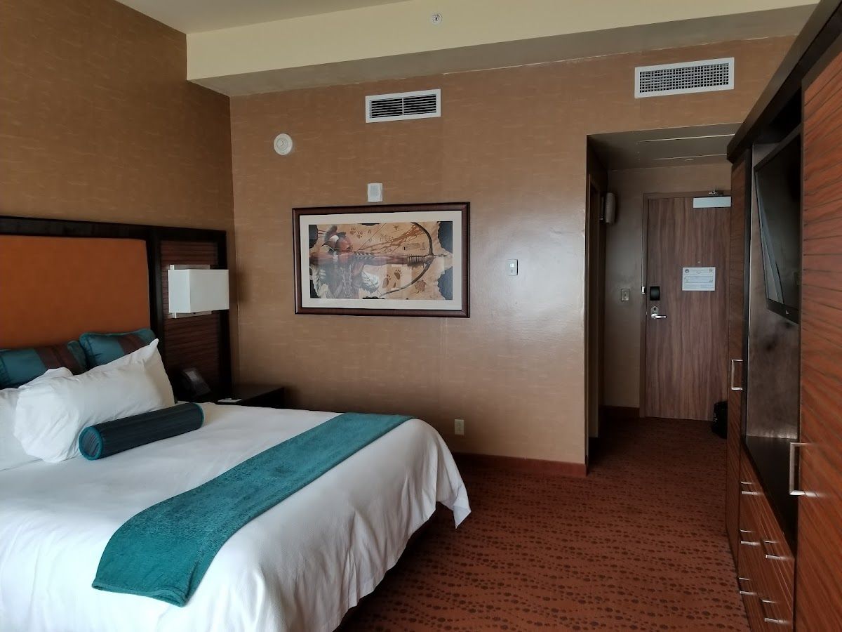 Akwesasne Mohawk Casino Resort – Poker photo 4