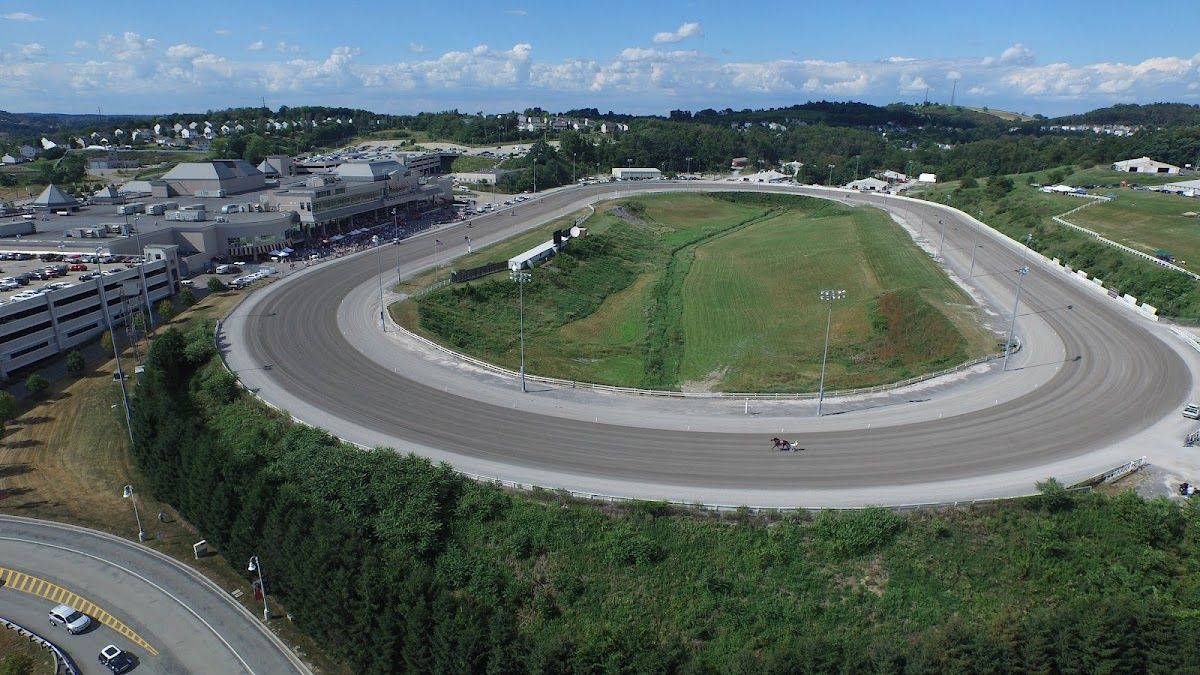 The Meadows Racetrack & Casino photo 3
