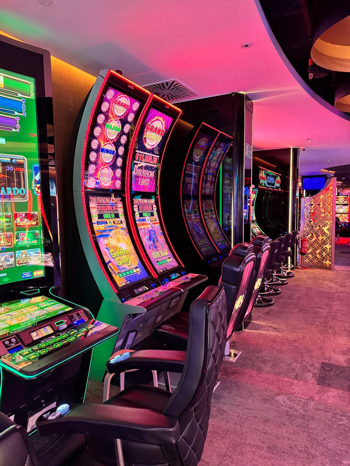 Casino Barcelona – Poker photo 6