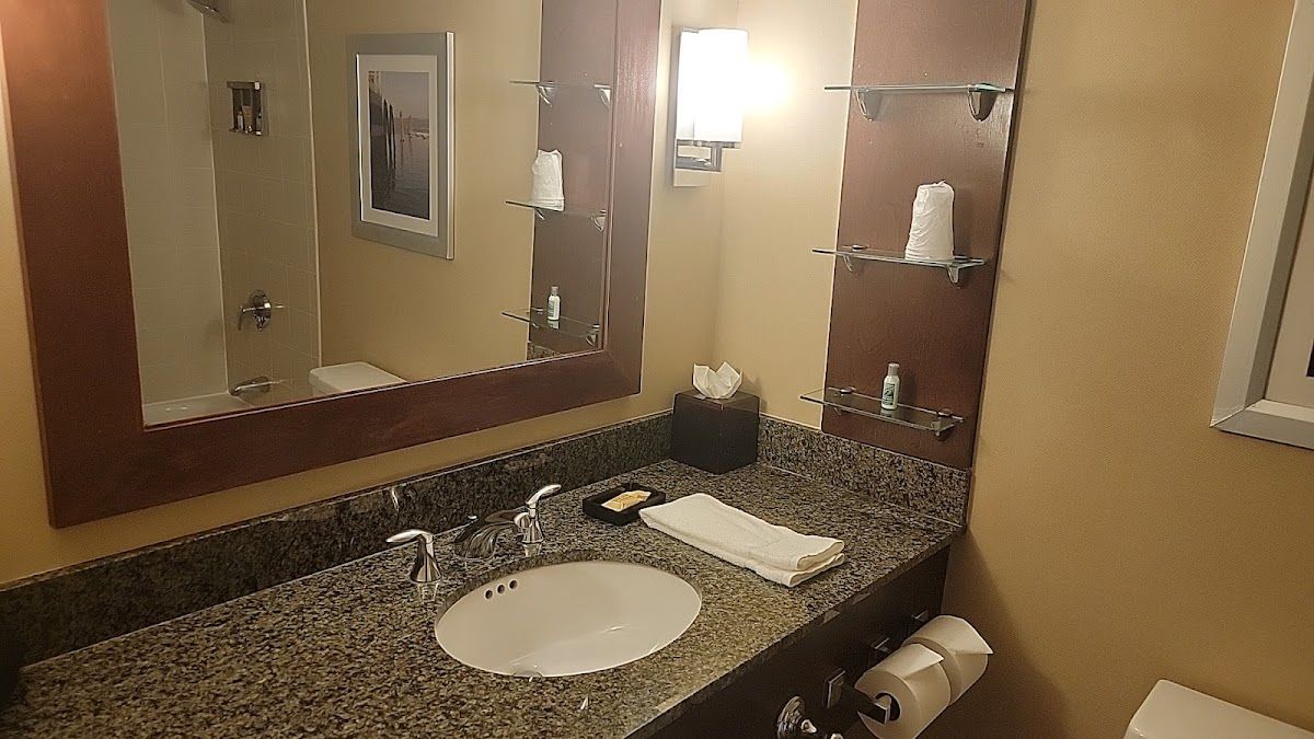 Jake's 58 Casino Hotel photo 3