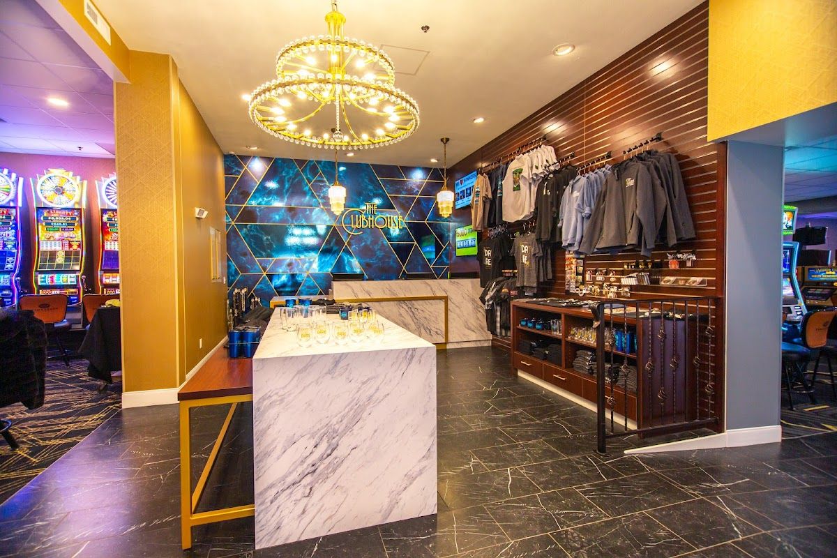 Tin Lizzie Gaming Resort Poker Room photo 7