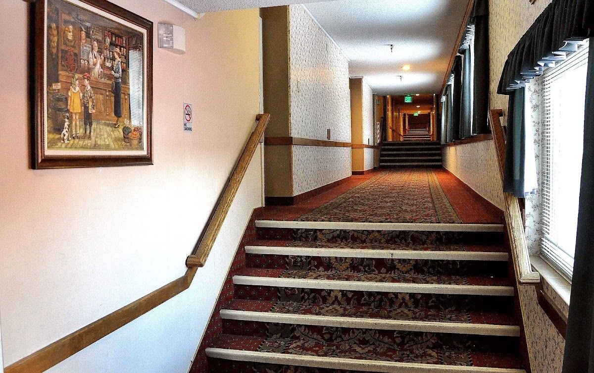 Tonopah Station Hotel Casino photo 7