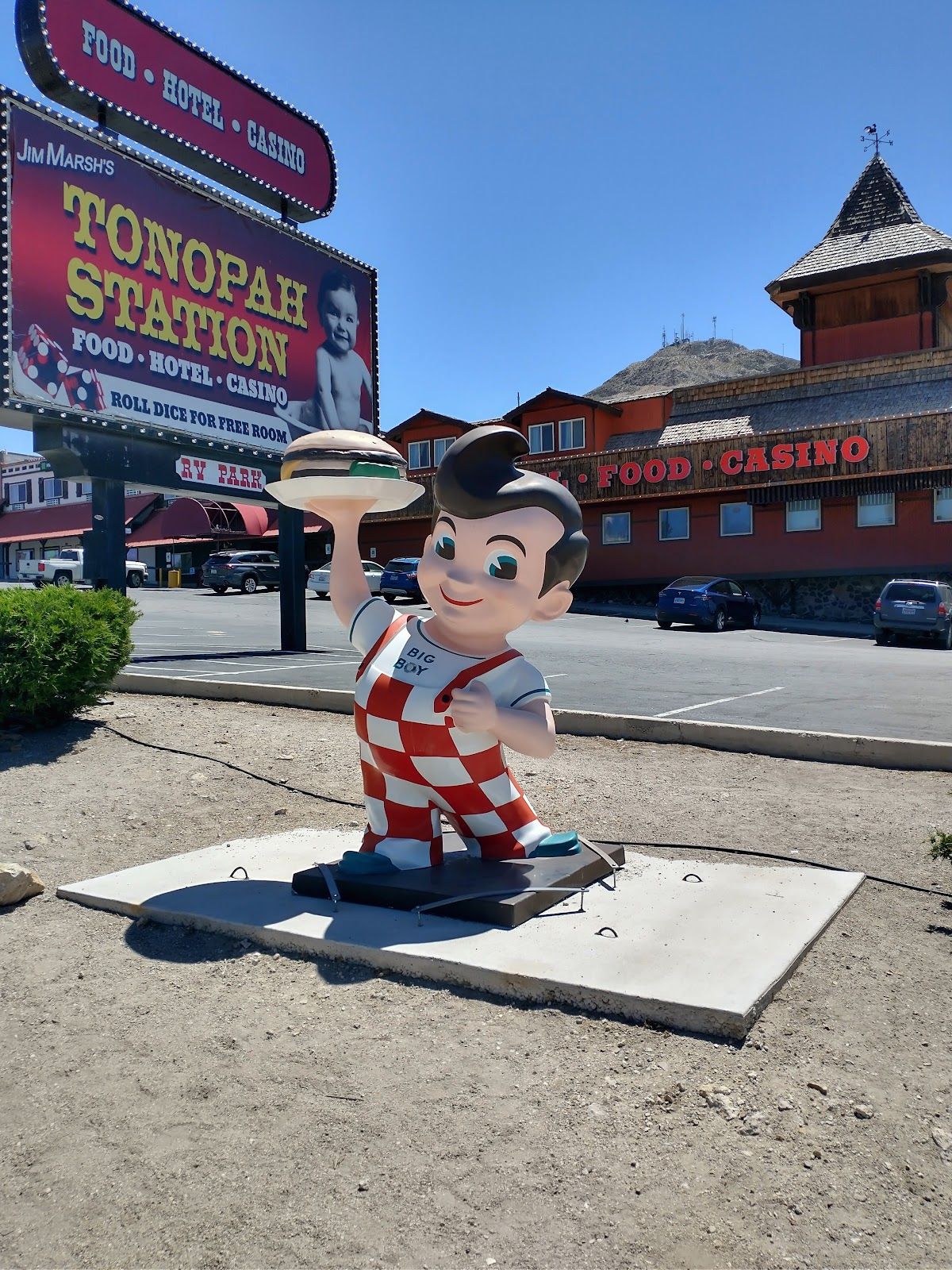 Tonopah Station Hotel Casino photo 9
