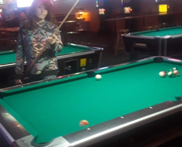Sidelines Sports Bar E-Tabs photo 6