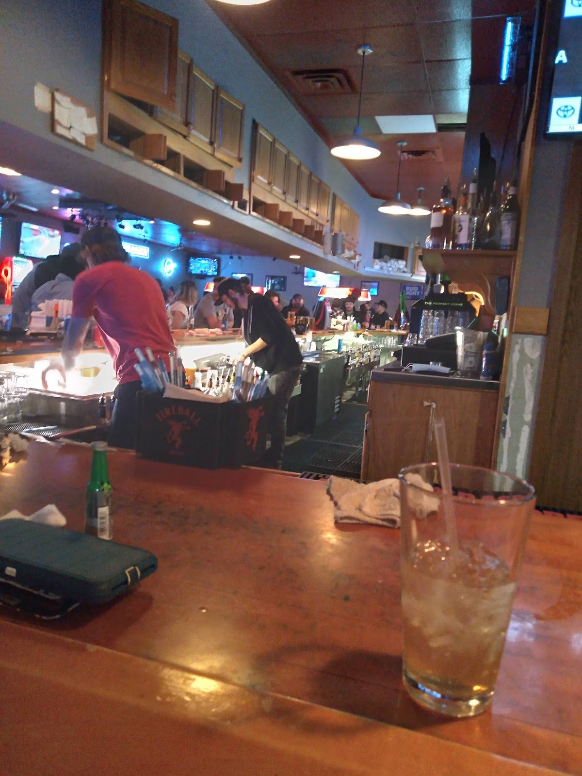 Sidelines Sports Bar E-Tabs photo 7