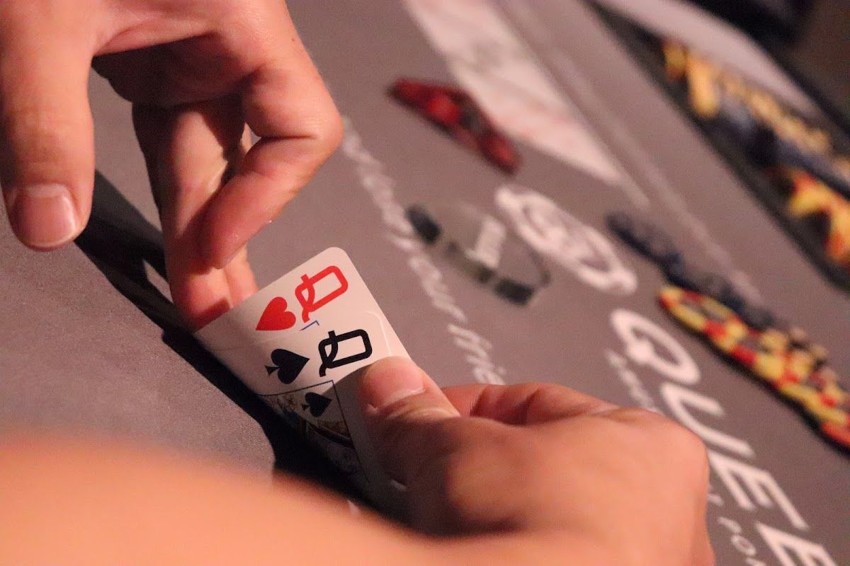 QUEENS AMUSEMENT POKER BAR - Casino in Tokyo, Japan
