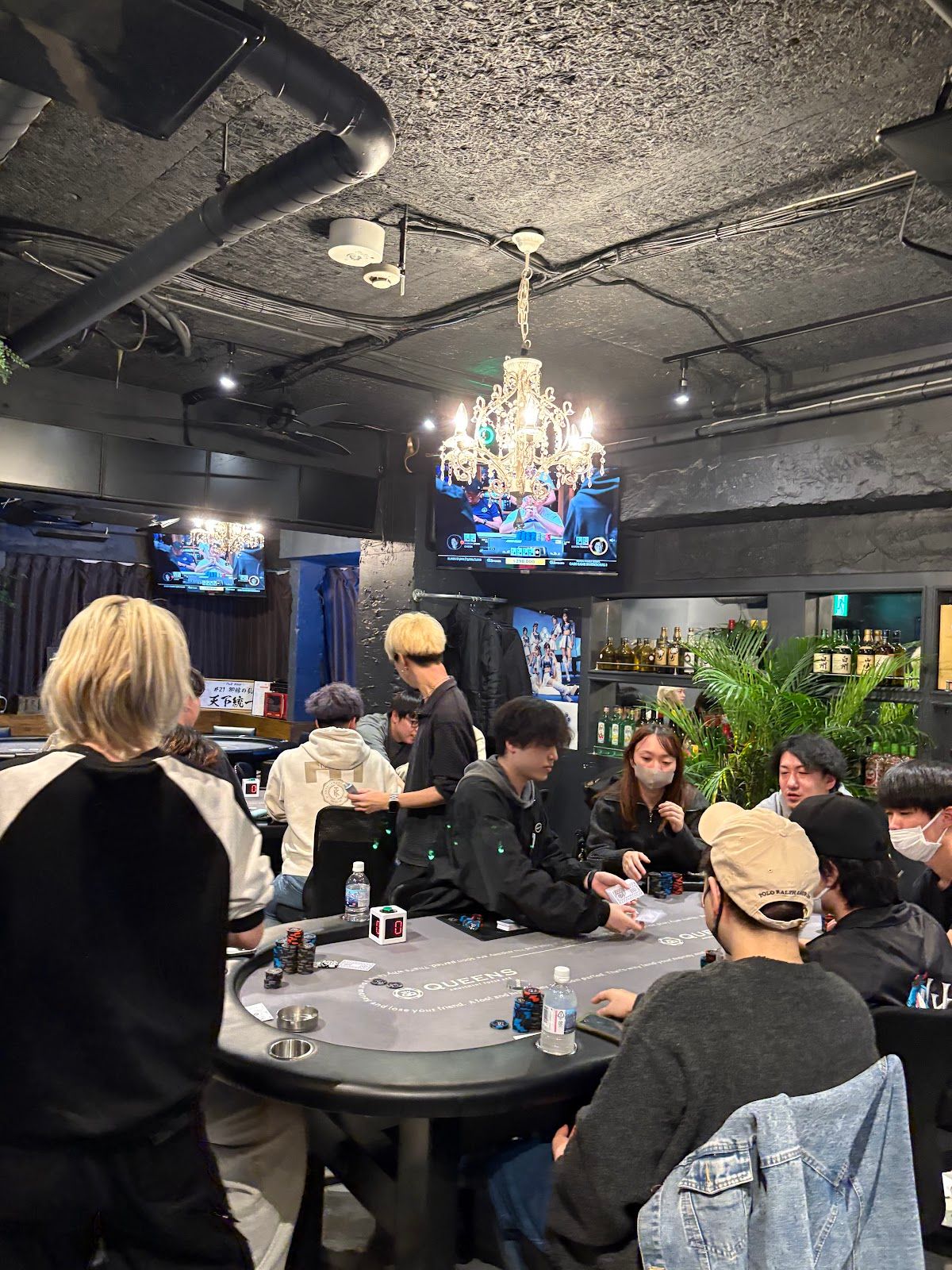 QUEENS AMUSEMENT POKER BAR photo 3