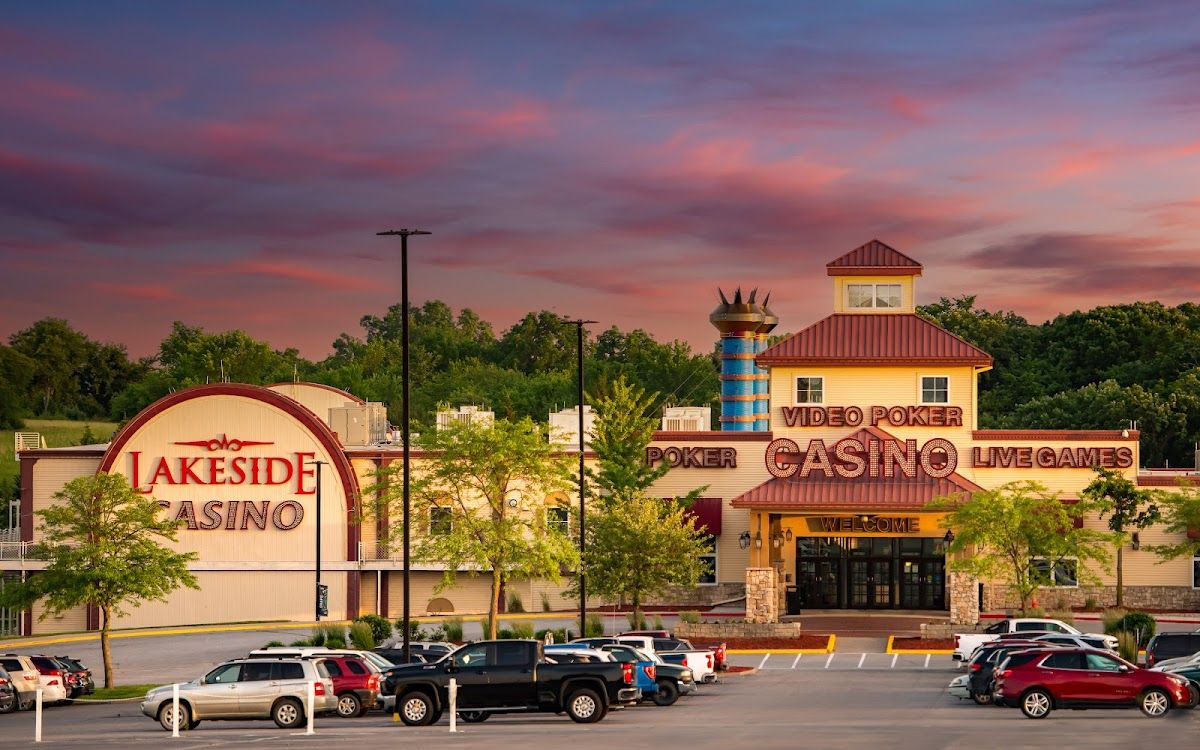 Lakeside Hotel & Casino photo 5