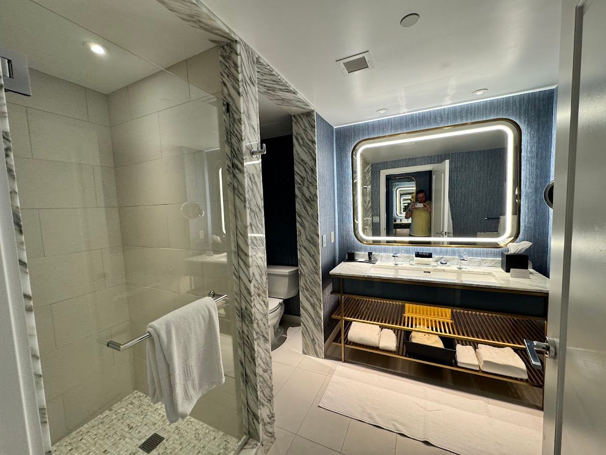 Fontainebleau Las Vegas photo 3