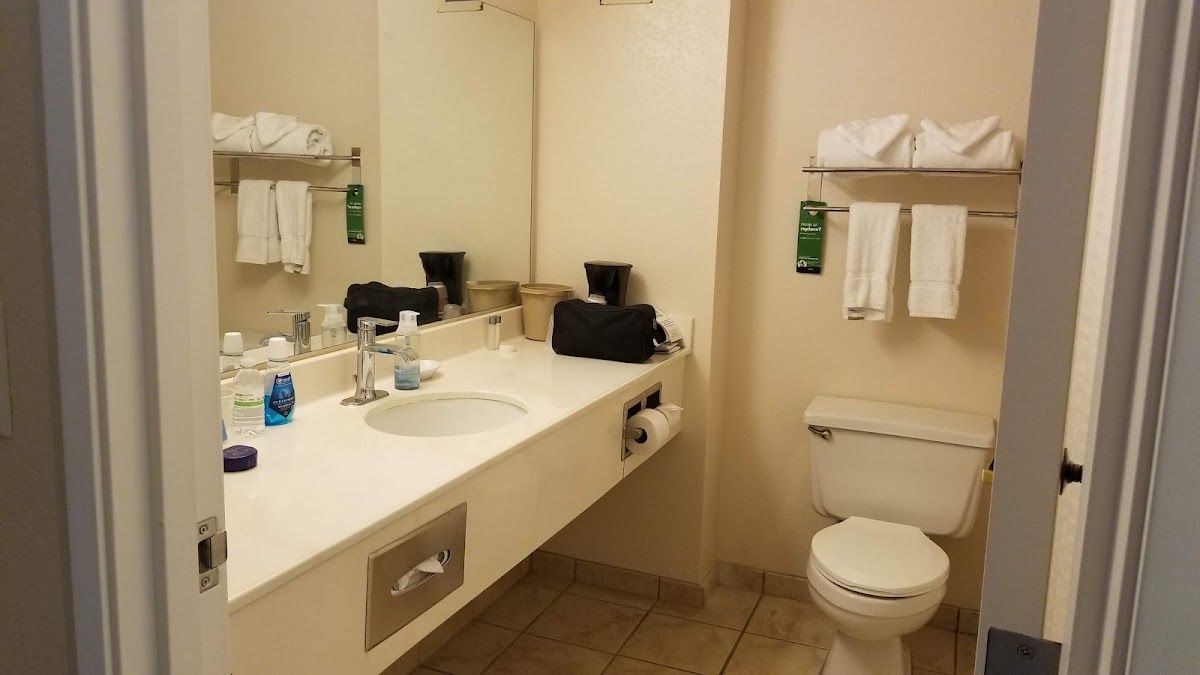 Tropicana Express Hotel photo 4