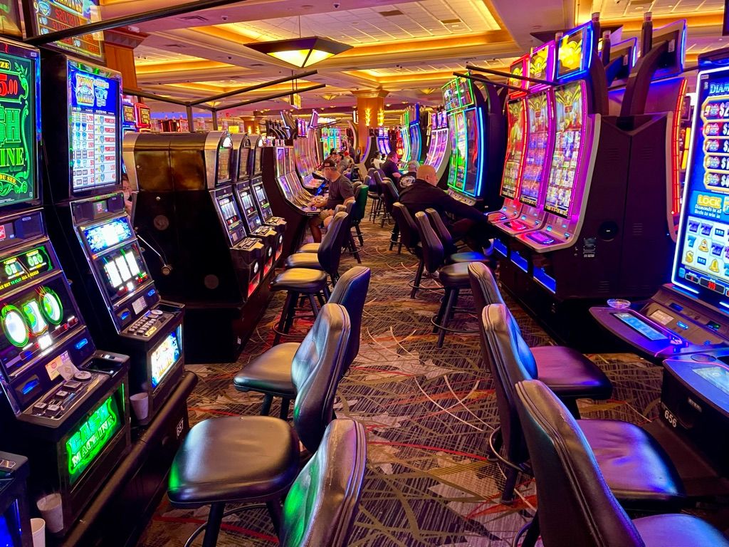 Red Hawk Casino photo 8