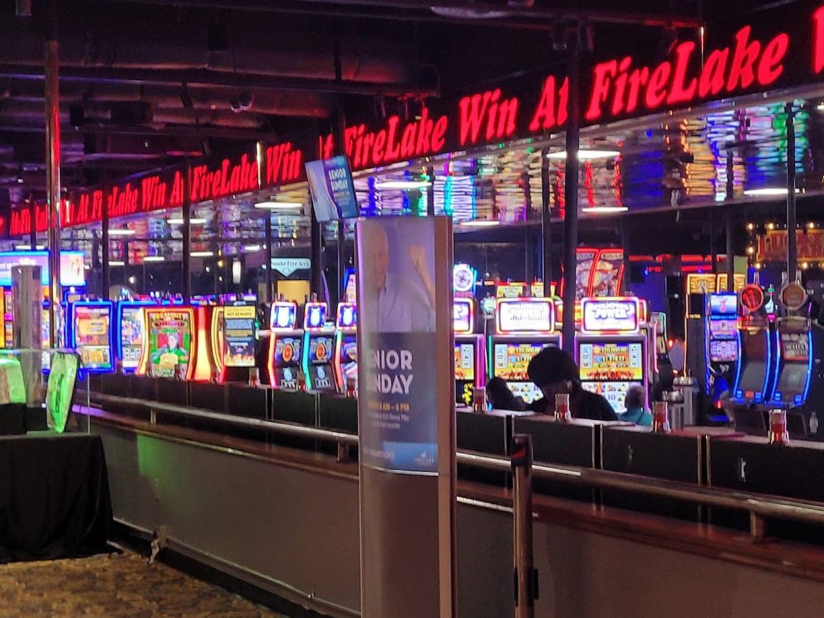 FireLake Grand Casino – Slots photo 6