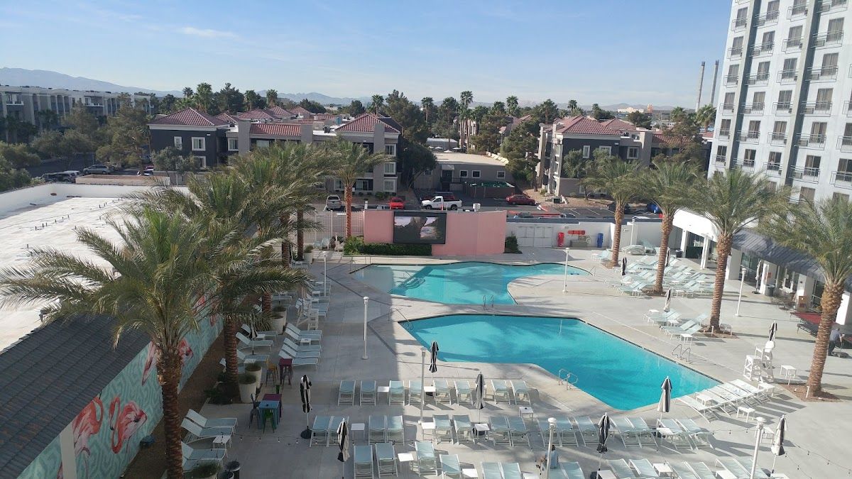 OYO Hotel & Casino Las Vegas photo 3