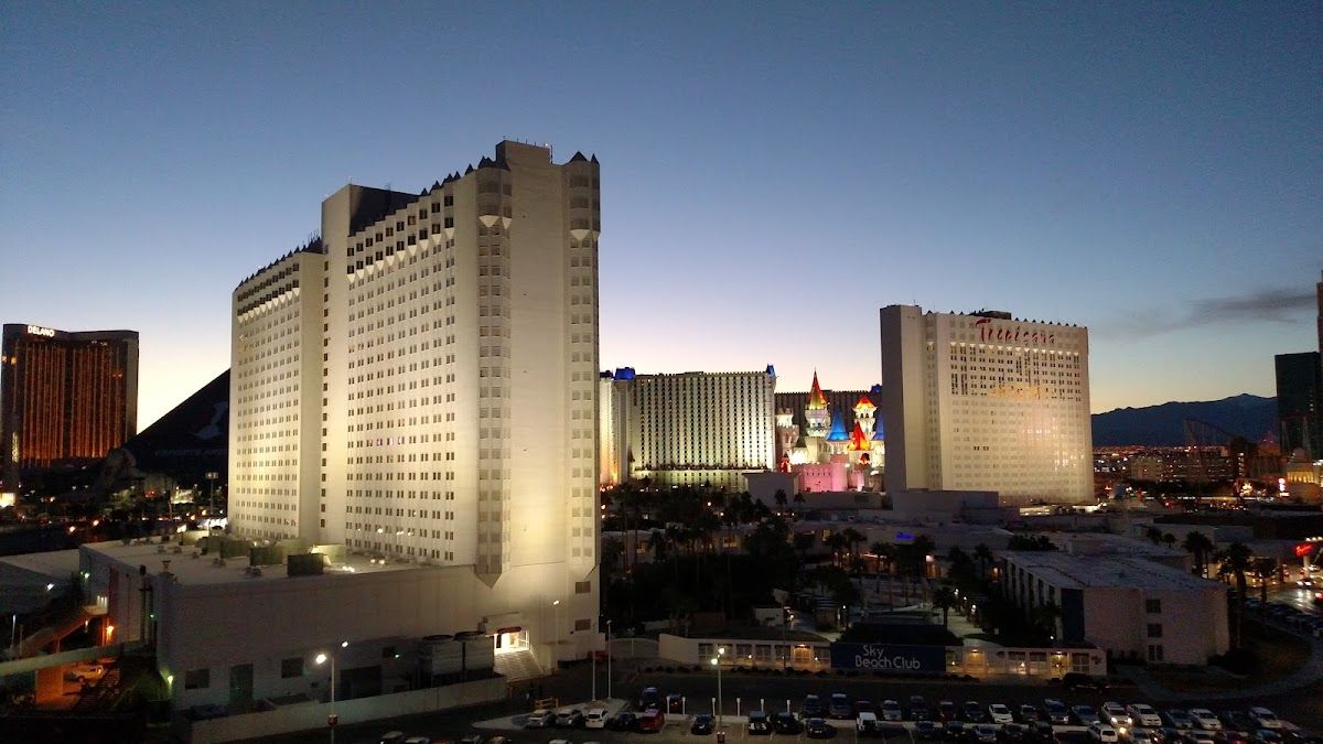 OYO Hotel & Casino Las Vegas photo 6