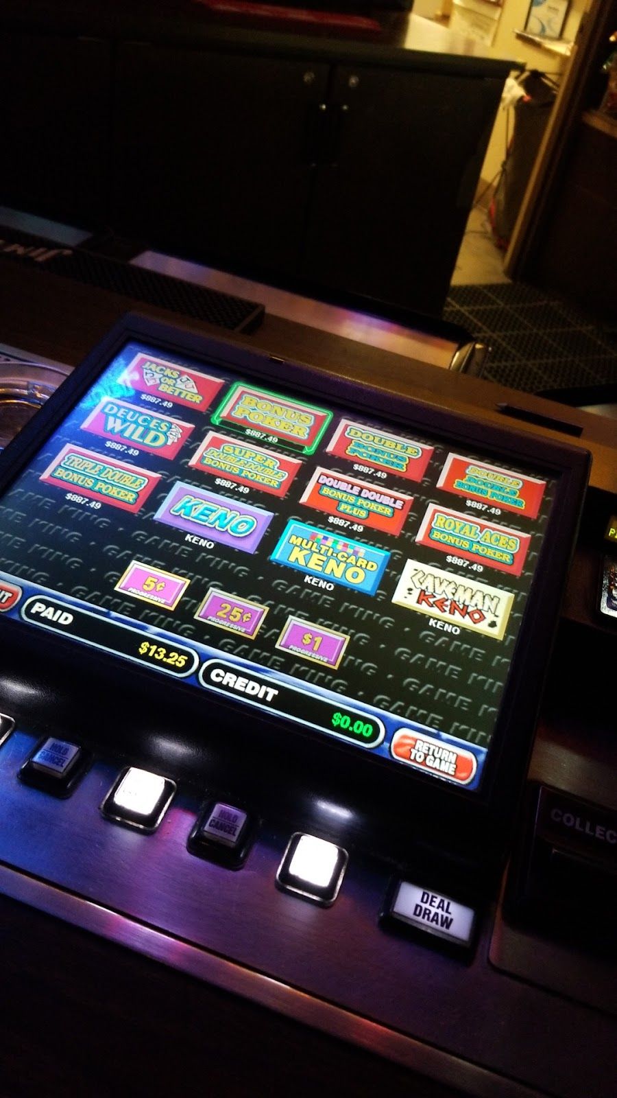 Pioneer Crossing Casino - Fernley photo 9