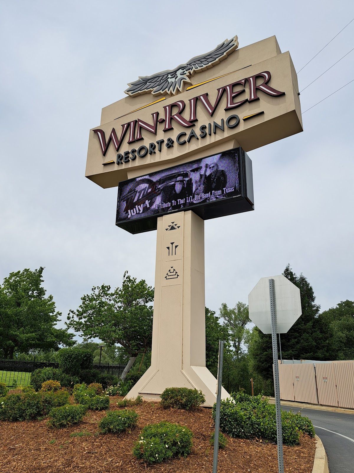 Win-River Resort and Casino photo 6